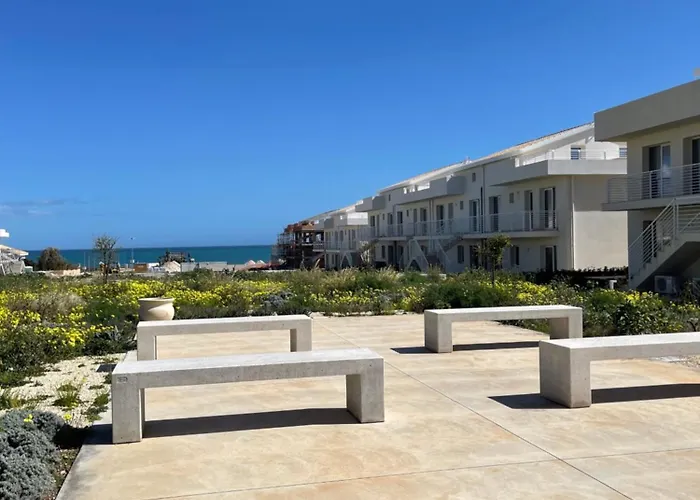 Andrea&vittoria - Borgo 84 - *