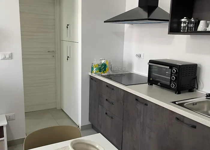 Andrea&vittoria - Borgo 84 - *