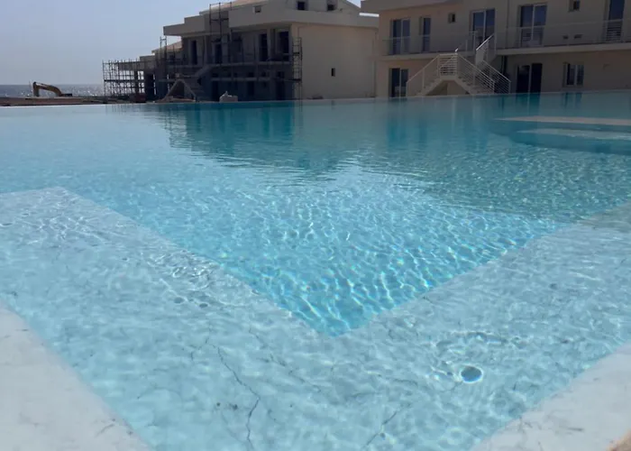 Andrea&vittoria - Borgo 84 - *